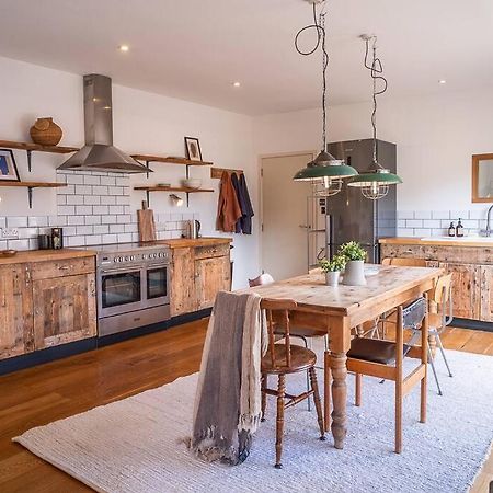 Appartement Penthouse At The Old Tea Factory à Londres Extérieur photo
