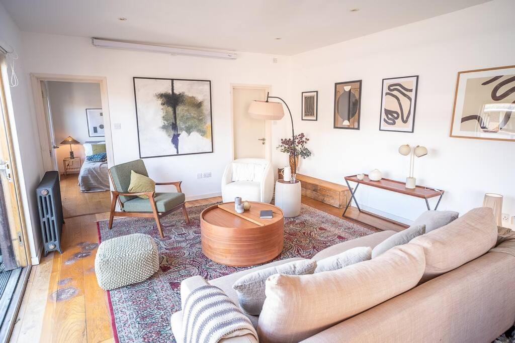 Appartement Penthouse At The Old Tea Factory à Londres Extérieur photo