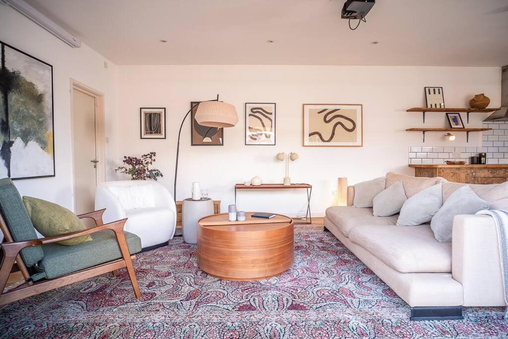 Appartement Penthouse At The Old Tea Factory à Londres Extérieur photo