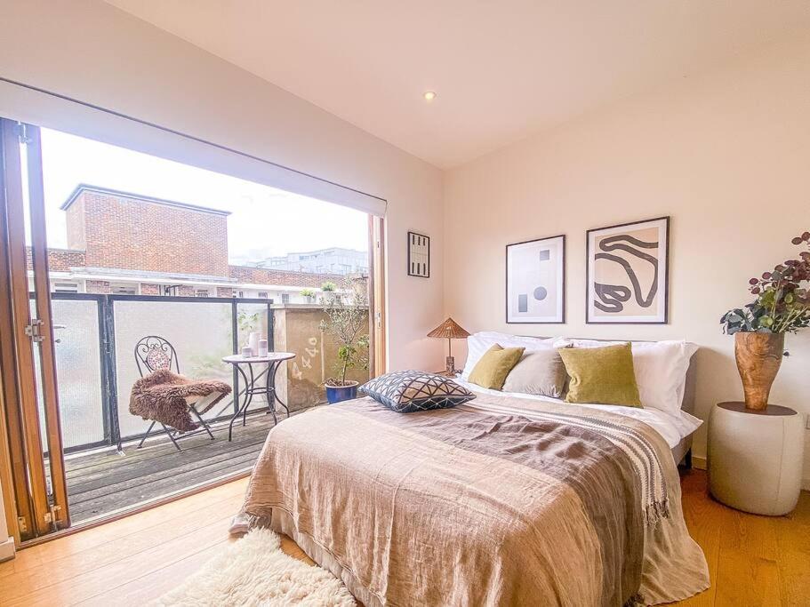 Appartement Penthouse At The Old Tea Factory à Londres Extérieur photo