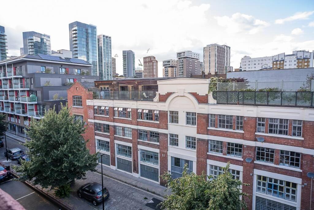 Appartement Penthouse At The Old Tea Factory à Londres Extérieur photo