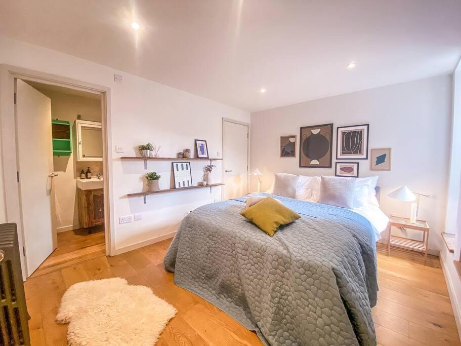 Appartement Penthouse At The Old Tea Factory à Londres Extérieur photo