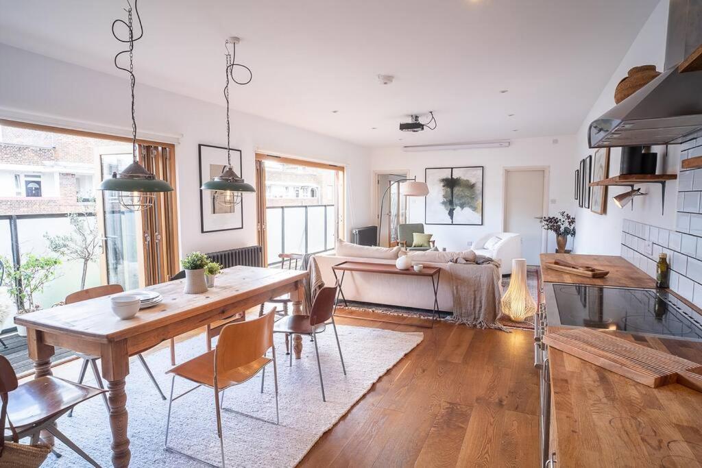 Appartement Penthouse At The Old Tea Factory à Londres Extérieur photo